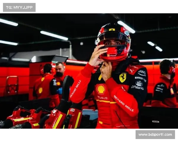 F1大奖赛官方分享训练照片车手状态火爆备战新赛季 F1大奖赛官方分享训练照片车手状态火爆备战新赛季